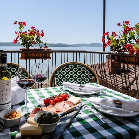 Enna Boutique - Trasimeno Apartament *